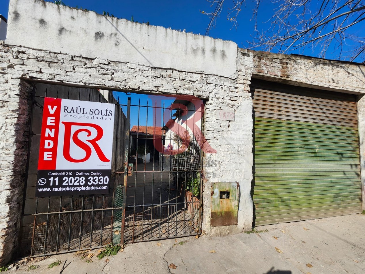 GZ- Excelente Oportunidad...!!! Casa a RECICLAR con Galpon