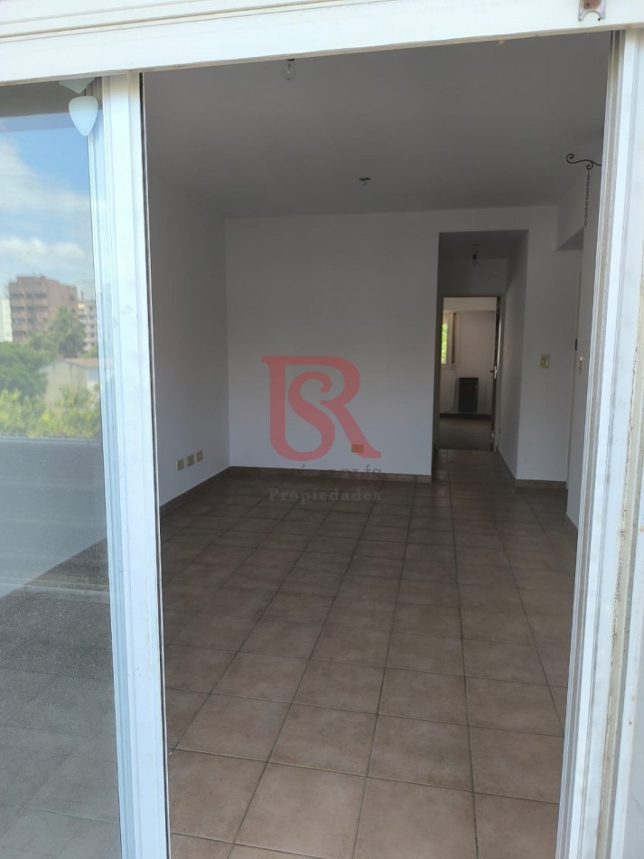 RS - Departamento 2 ambientes en una inmejorable ubicacion. Apto credito!