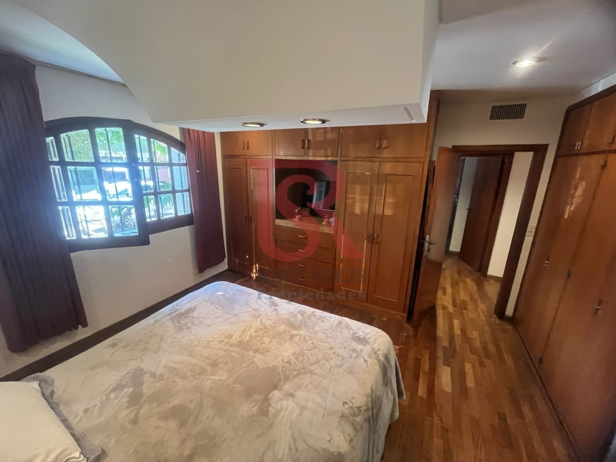 GZ - Gran casa de Categoria desarrollada sobre lote de 13 por 53 (Impecable)