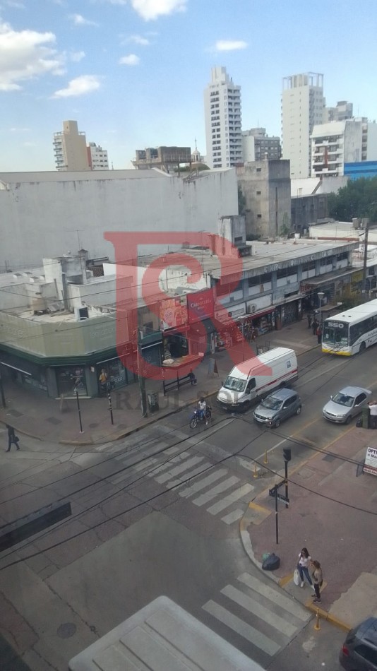 LG Alquiler Departamento de 3 ambientes, en excelente ubicacion. Boedo 510 Lomas de Zamora