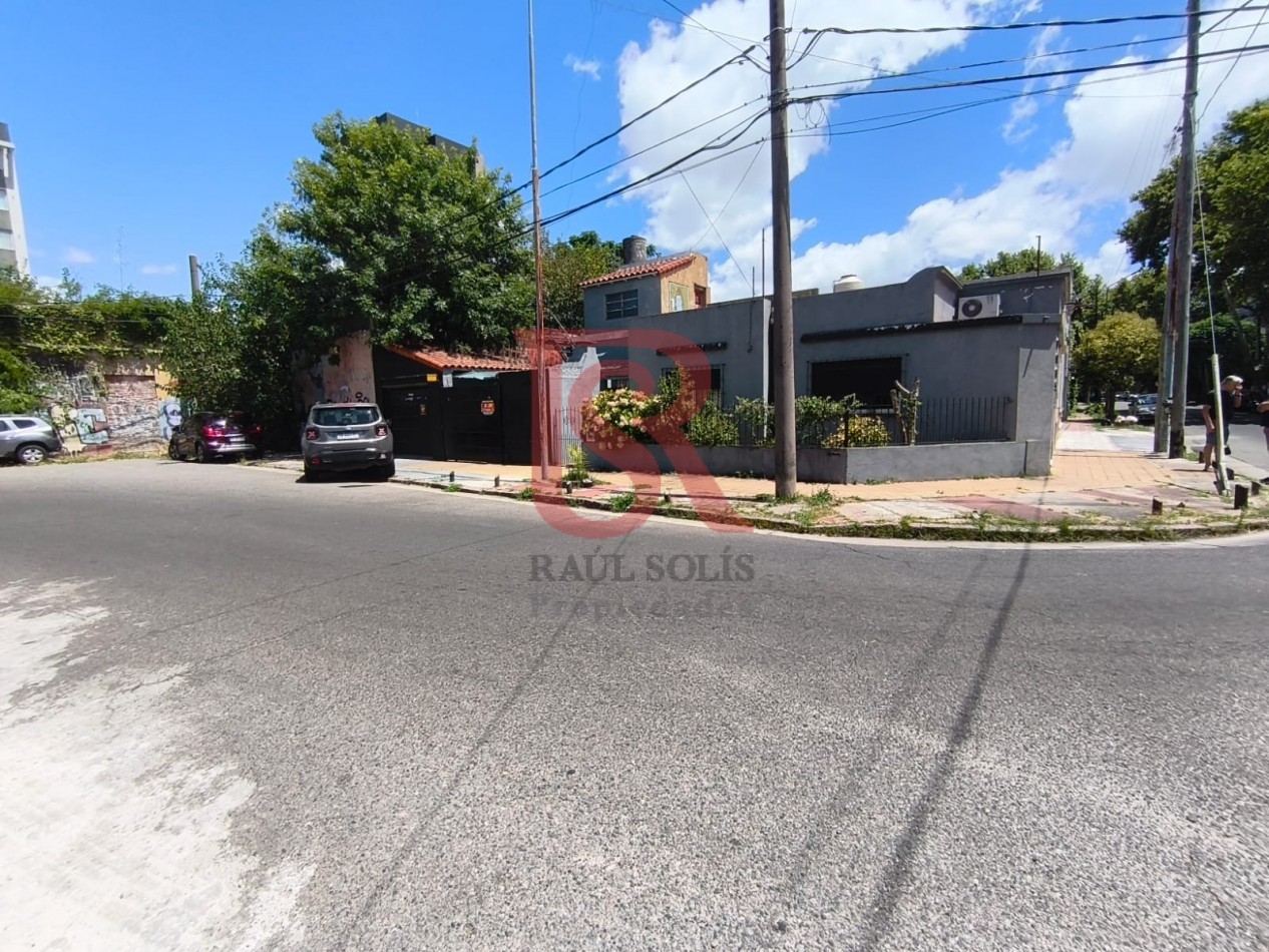 RS - Amplia CASA 3 ambientes con doble salida en Quilmes