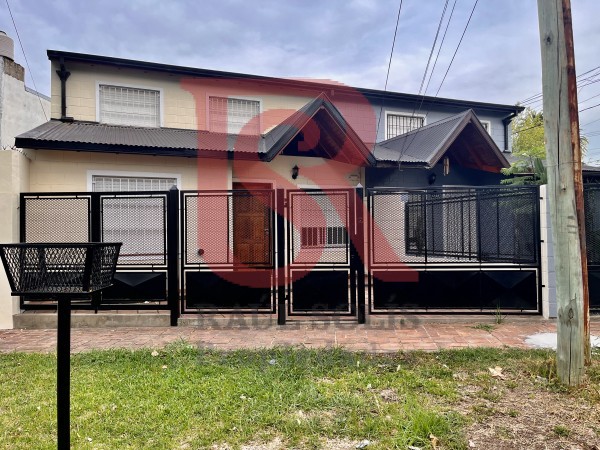 GV-ALQUILER Duplex Berazategui. IMPECABLE