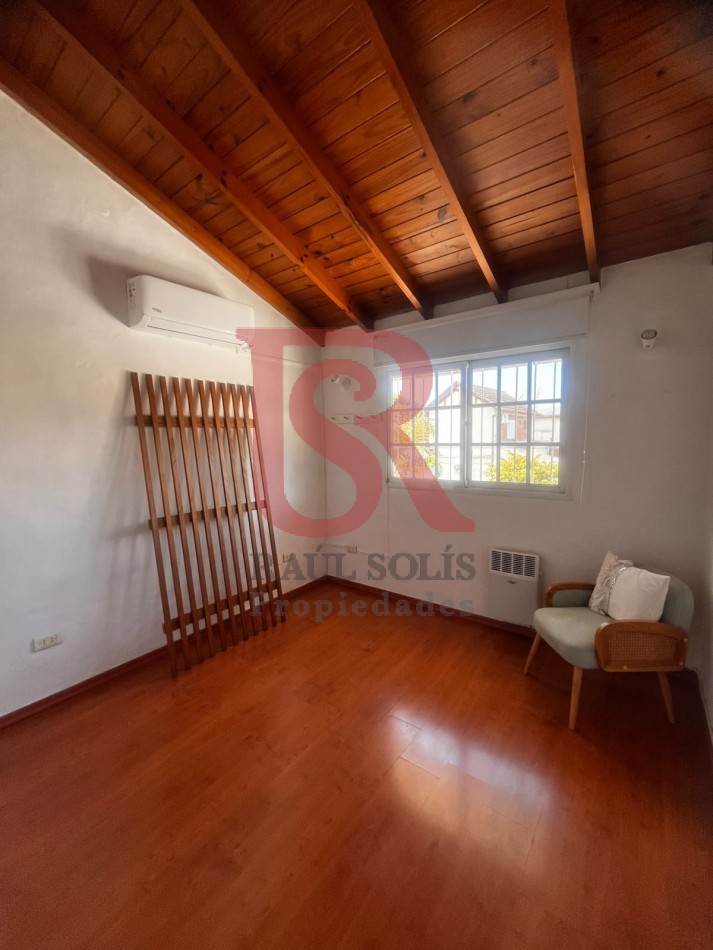 GZ- Duplex tipo casa cuatro ambientes con cochera