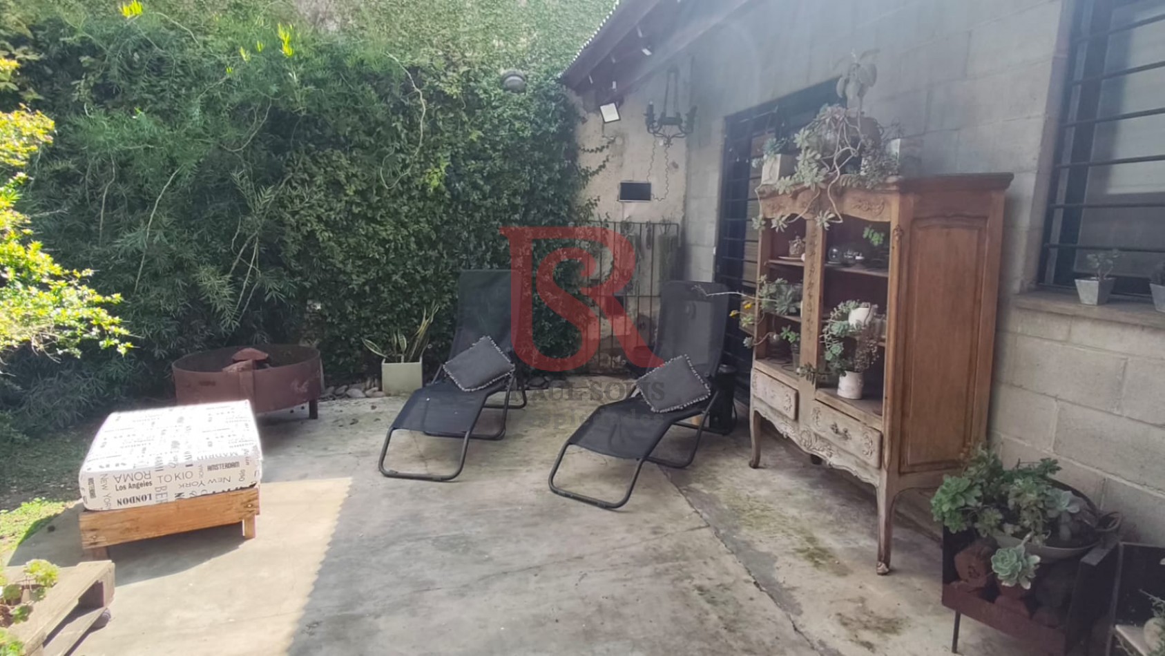 DN - Excelente ubicacion, Casa 4 ambientes en venta, Quilmes!! Apta Credito