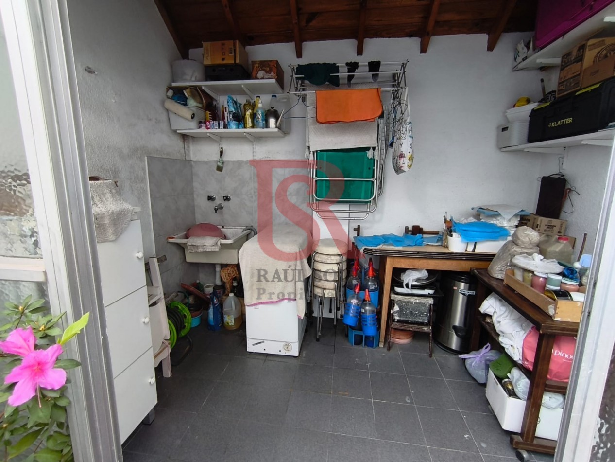  LP (CG) - VENTA! Hermoso departamento con patio interno 3 ambientes en Wilde centro. OPCIONAL: 3 COCHERAS.