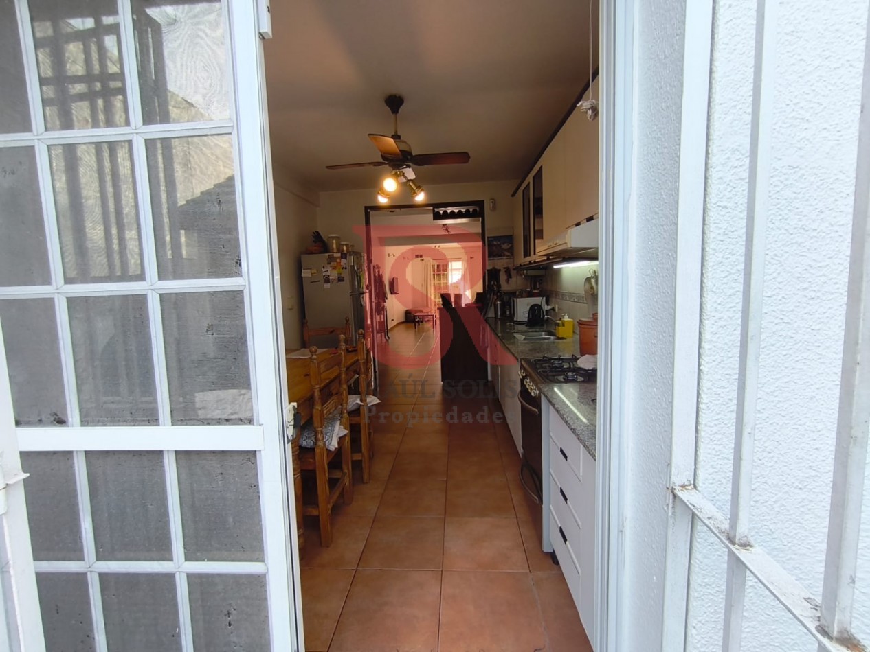  LP (CG) - VENTA! Hermoso departamento con patio interno 3 ambientes en Wilde centro. OPCIONAL: 3 COCHERAS.