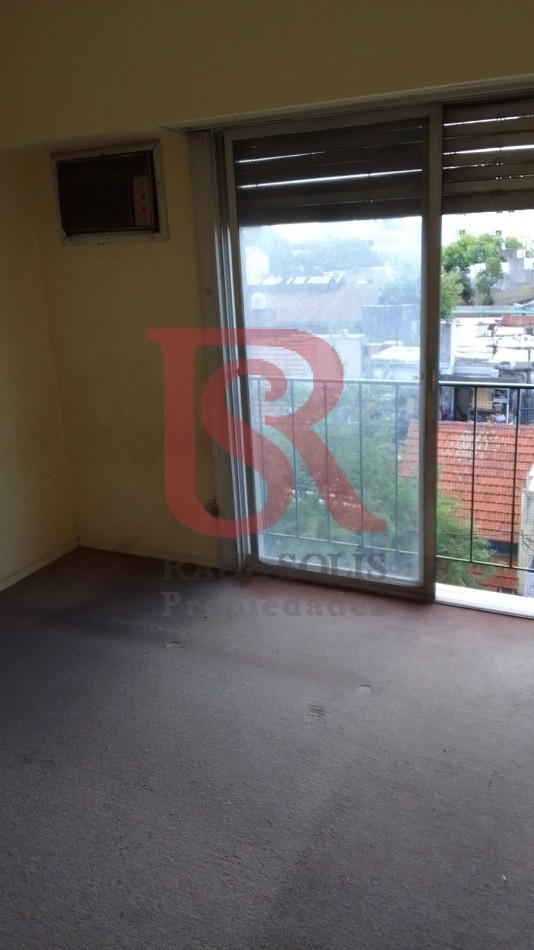 LG - Oportunidad!! dpto de 3 ambientes en excelente ubicacion!! Boedo 510 esquina Manuel Castro Lomas 