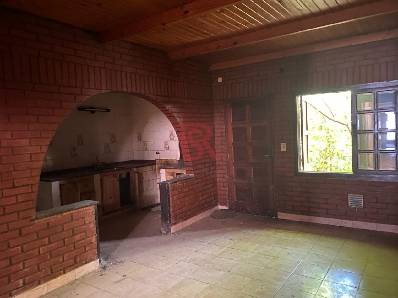 AM. Casa en Venta Excelente Ubicacion para Gastronomia