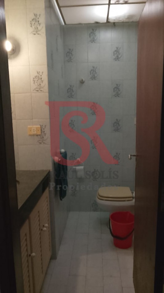 LP - Venta hermosa casa estilo tradicional de 5 ambientes en Barrio Parque, Bernal