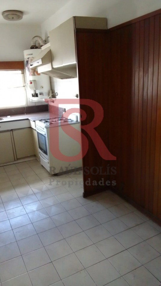 LG - Oportunidad!! dpto de 3 ambientes en excelente ubicacion!! Boedo 510 esquina Manuel Castro Lomas 