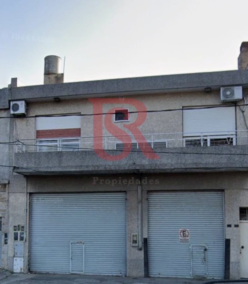 DN - Galpon en venta! Av La Plata
