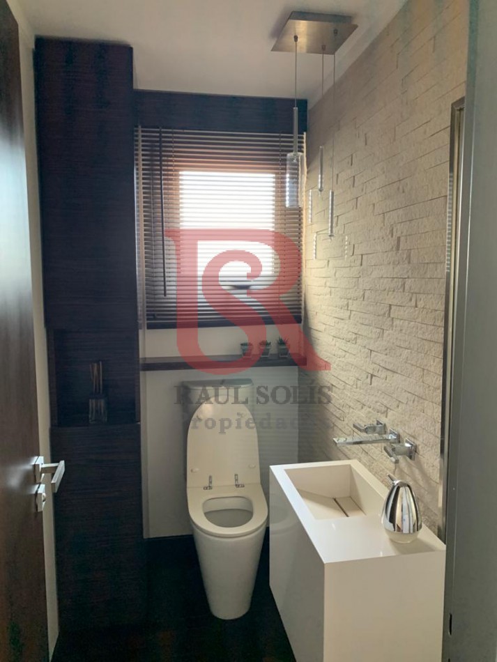 GZ - Penthouse de Excelente Categoria y vista Panoramica 360°