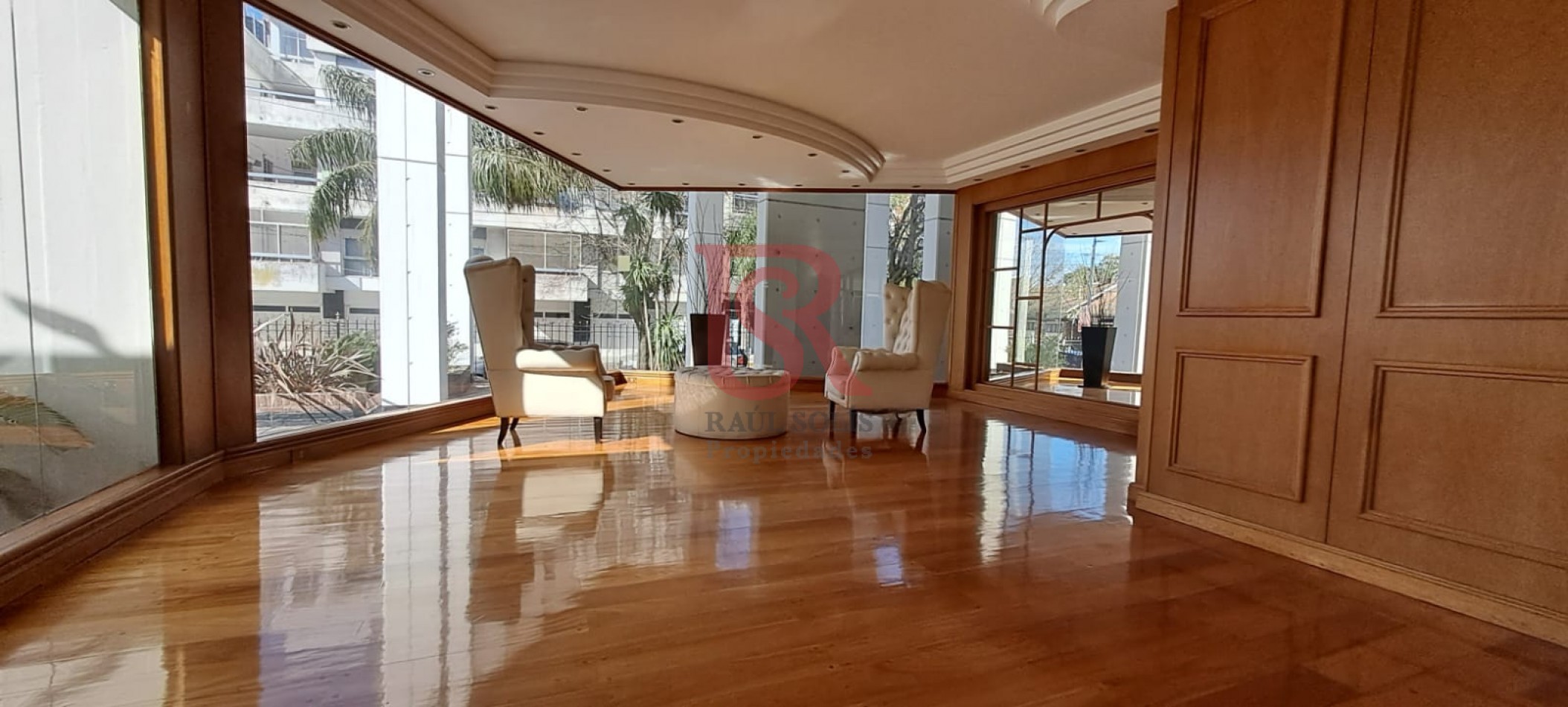 Venta Excelente Piso de Categoria en Edificio Premium