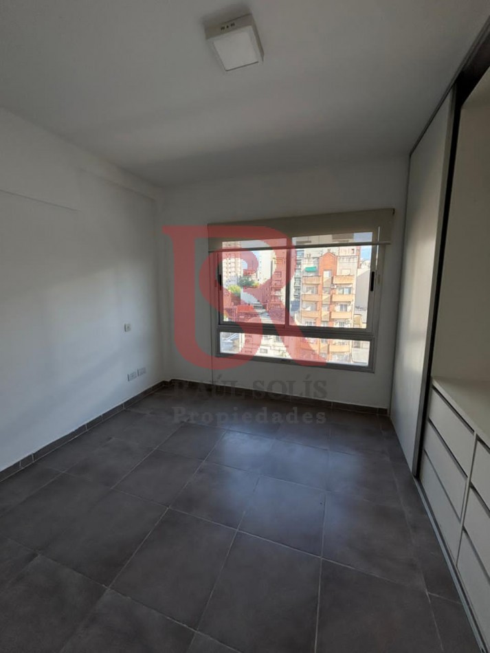 DN - Hermoso departamento 2 ambientes con cochera en Quilmes Centro 