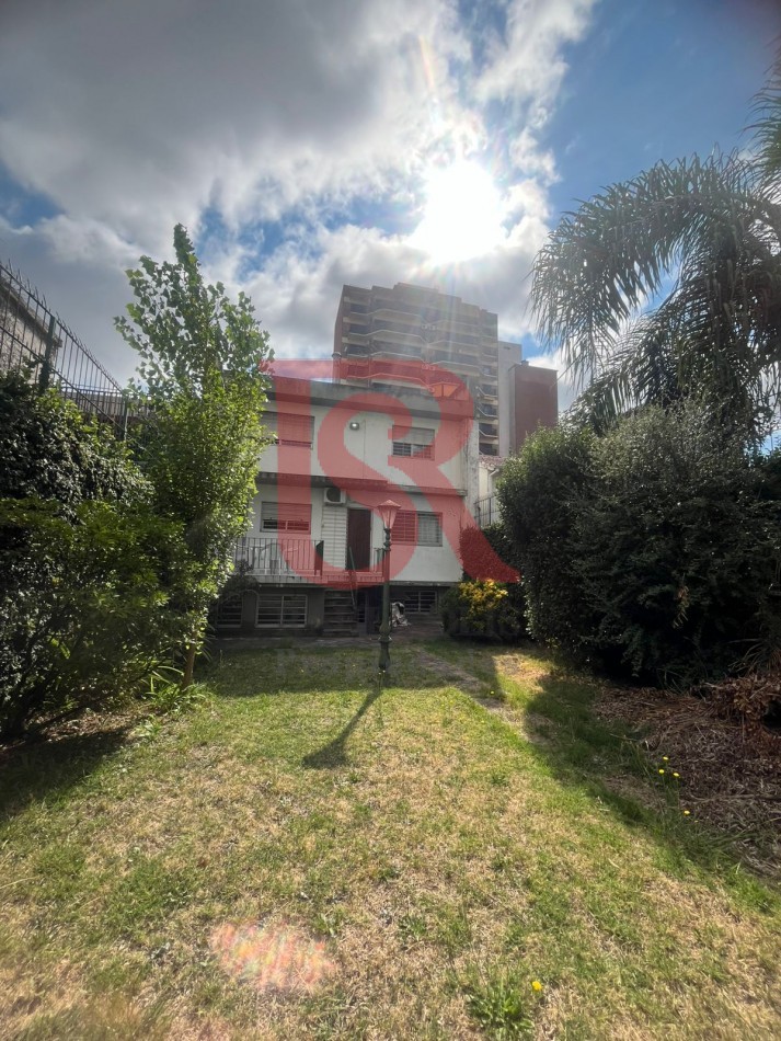 GZ -  Alquiler Casa de Categoria Excelente Ubicacion