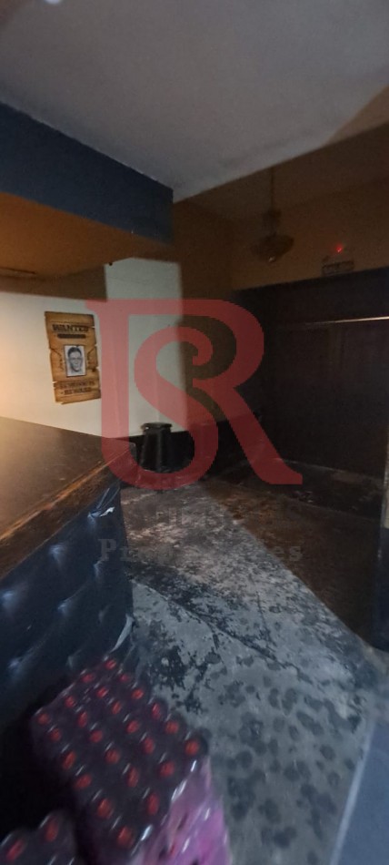 GZ - Local /Bailable/Galgon /Bar/Restaurant  Salon multiples Usos Excelente Ubicacion!!!!