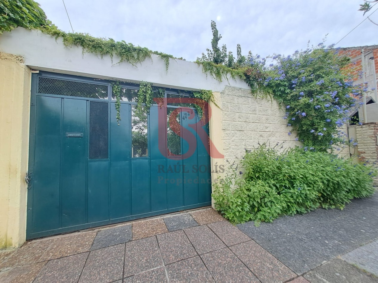 GZ - casa tres ambientes con cochera y arboles frutales