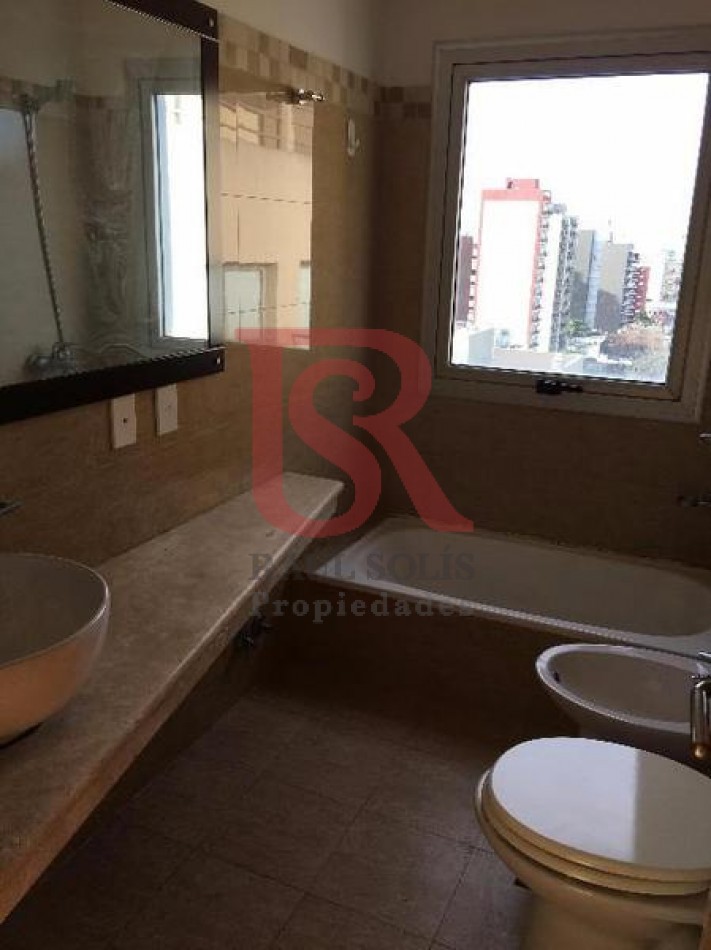 DN - Departamento 2 ambientes, ecxelente ubicacion en Quilmes!!