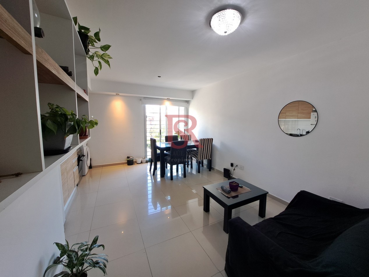 AM. Departamento en Alquiler Dos ambientes - Quilmes