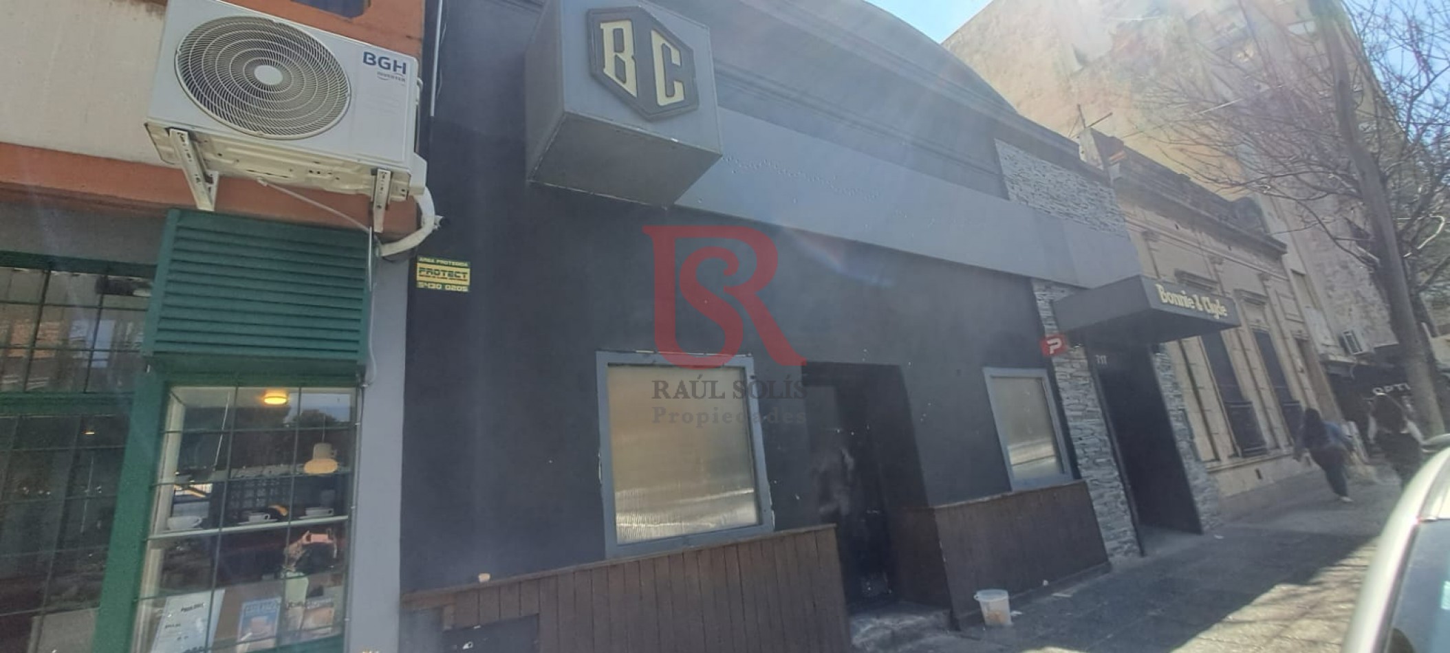GZ - Local /Bailable/Galgon /Bar/Restaurant  Salon multiples Usos Excelente Ubicacion!!!!