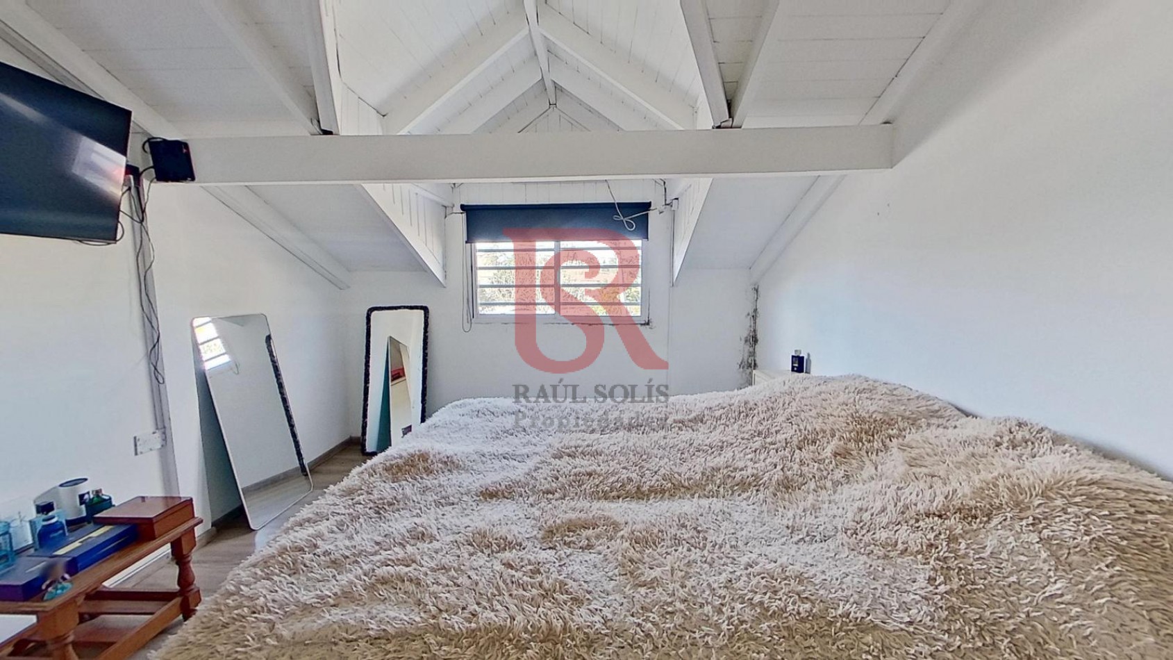 AM. Casa tres ambientes en Venta Quilmes Oeste 