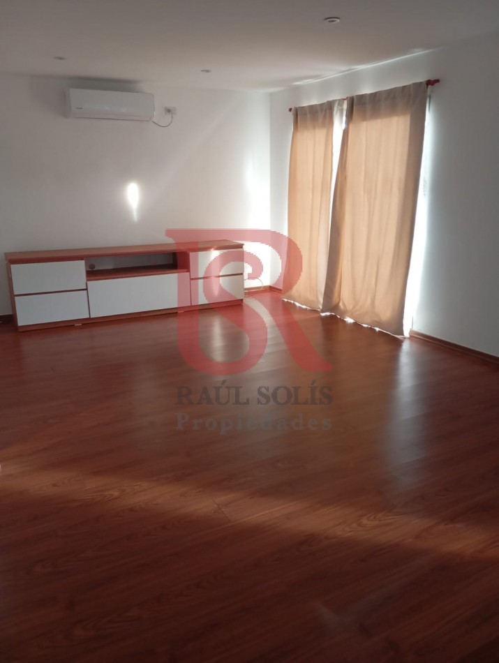 AM. ALQUILER - VENTA Casa 4 Ambientes en El Pato con Piscina