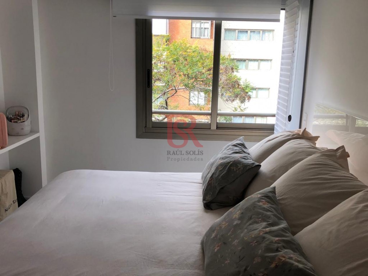 Departamento 4 Ambientes Venta Edificio Brisas Puerto Madero con Cochera