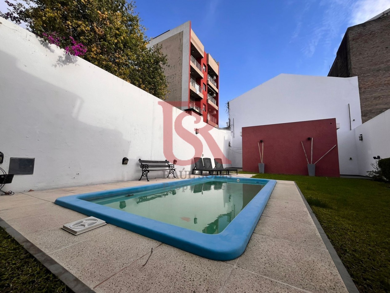 DN - Hermosa casa de 7 ambientes totalmente reciclada a nuevo en venta en Quilmes O