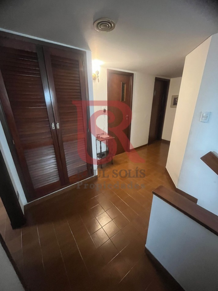 GZ -  Alquiler Casa de Categoria Excelente Ubicacion