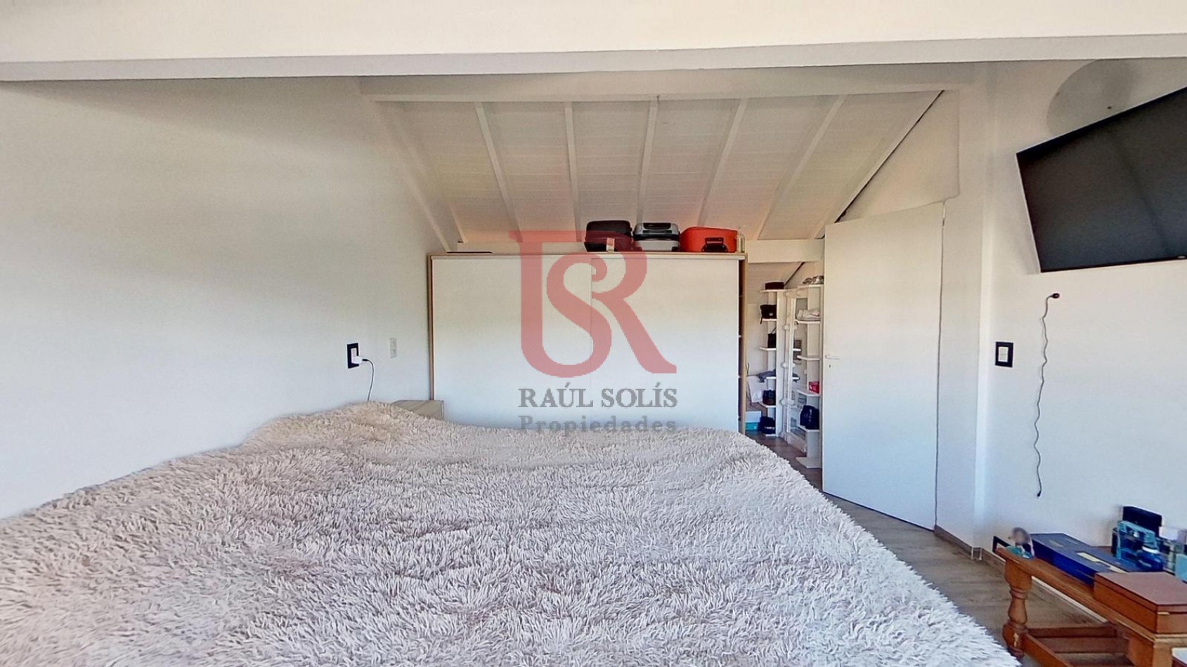 AM. Casa tres ambientes en Venta Quilmes Oeste 