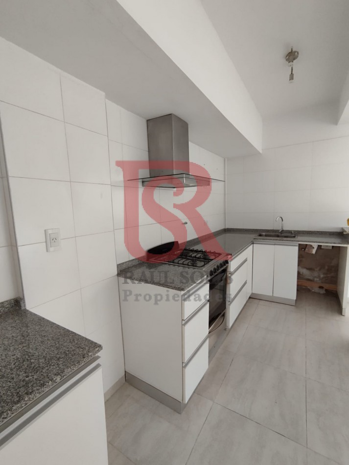 GZ - DN // Moderna casa cuatro ambientes en Barrio Parque El Carmencito