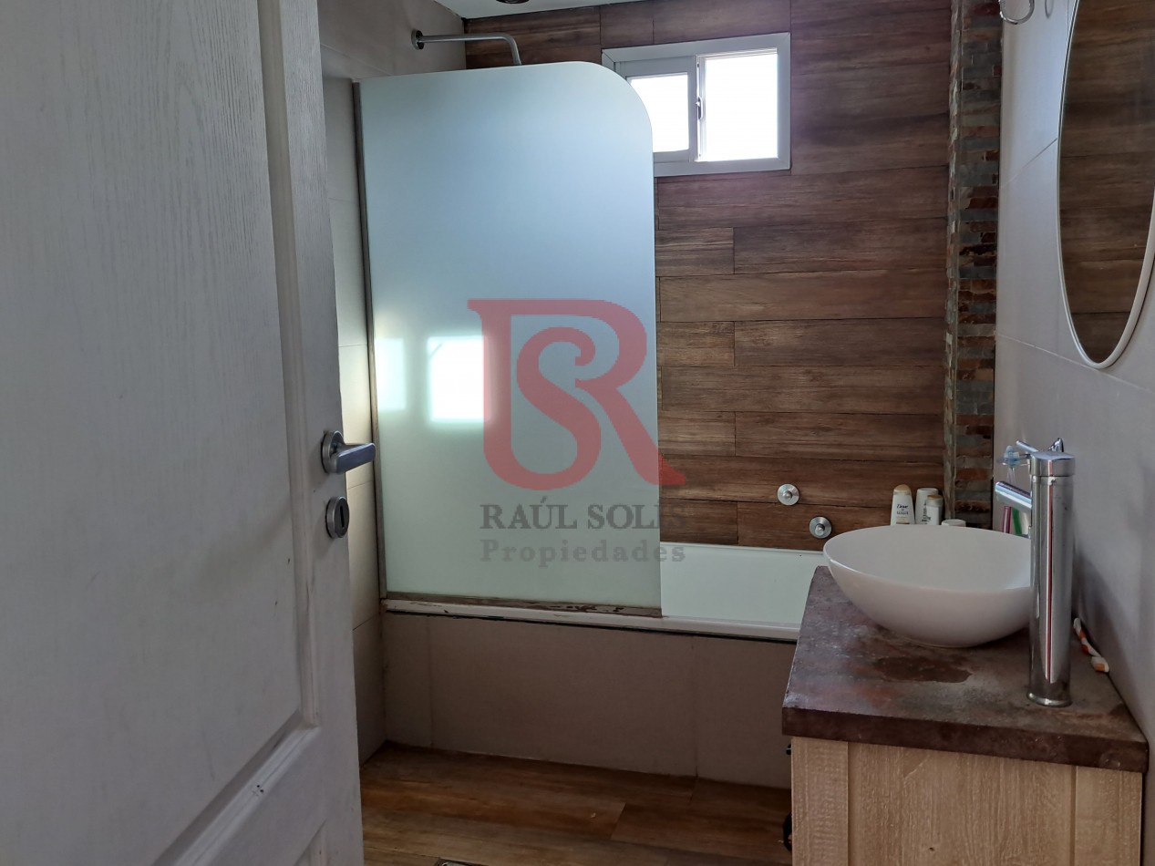 FV-Casa de 4 ambientes refaccionada con patio 