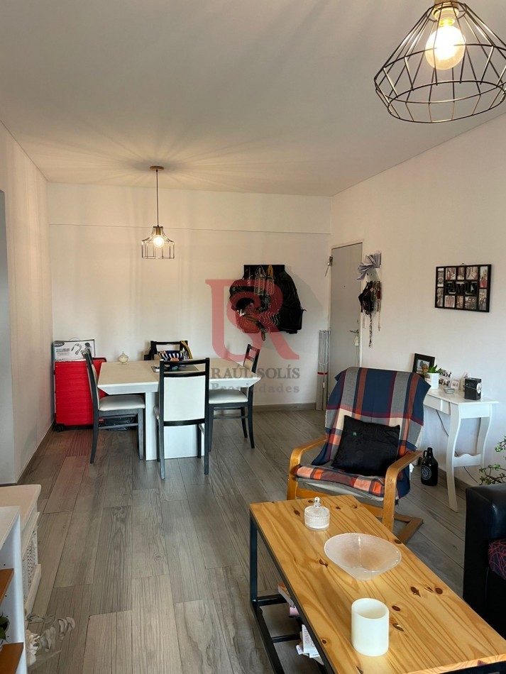 AM-Departamento Tres Ambientes en venta - Torres de Guido