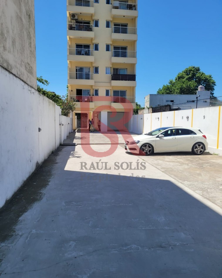 E.S. ALQUILER Departamento 2 ambientes con cochera 