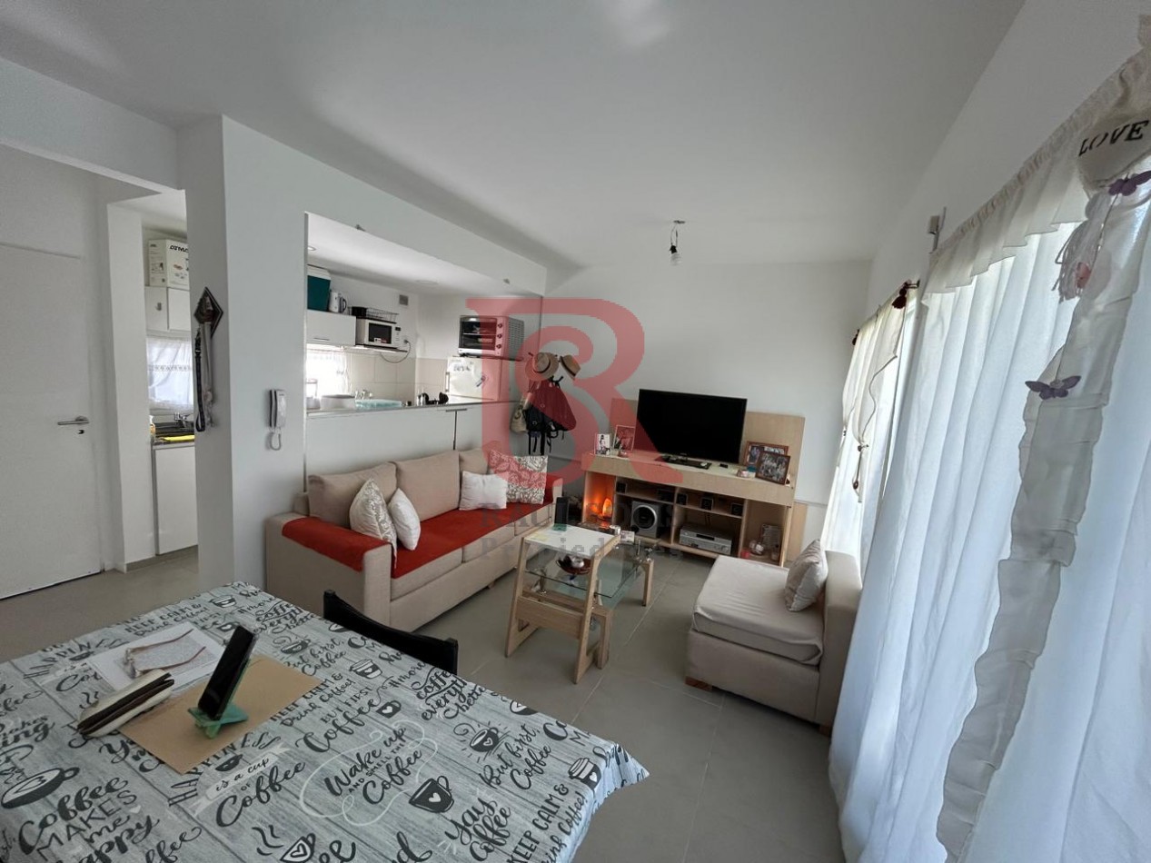 LG venta departamento 2 ambientes OPORTUNIDAD