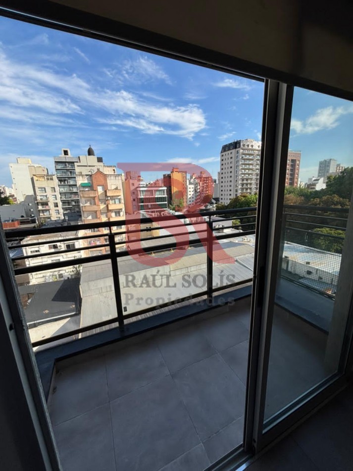 DN - Hermoso departamento 2 ambientes con cochera en Quilmes Centro 