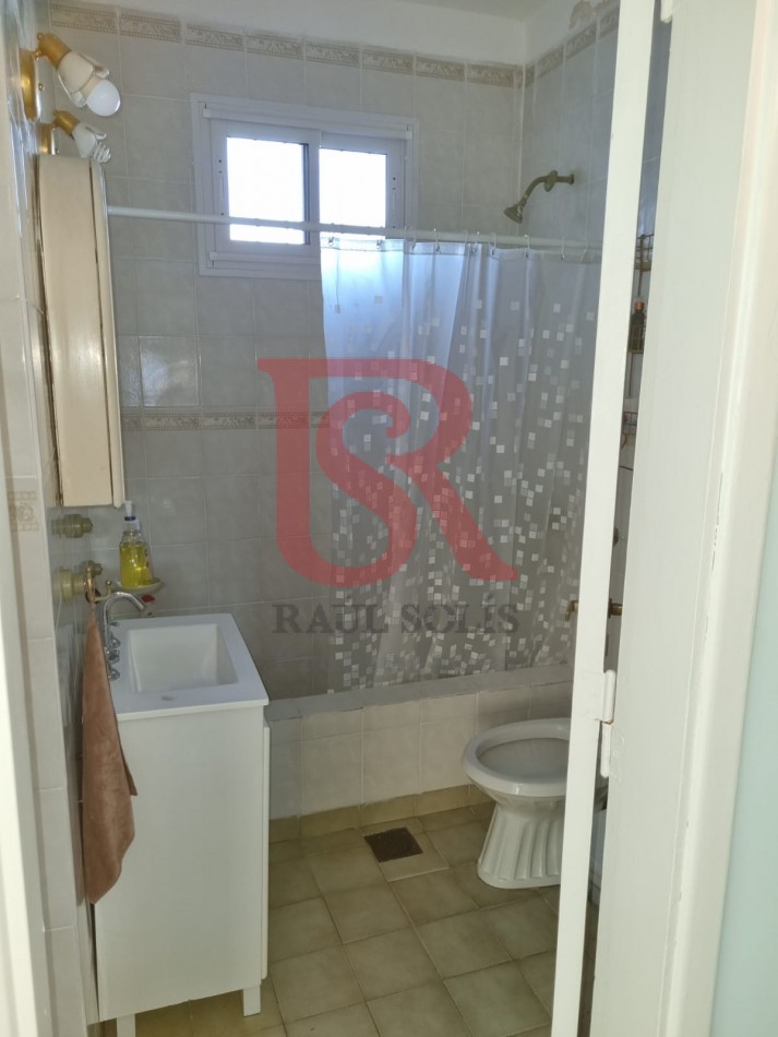 AM. Impecable Departamento tres ambientes en Quilmes Oeste
