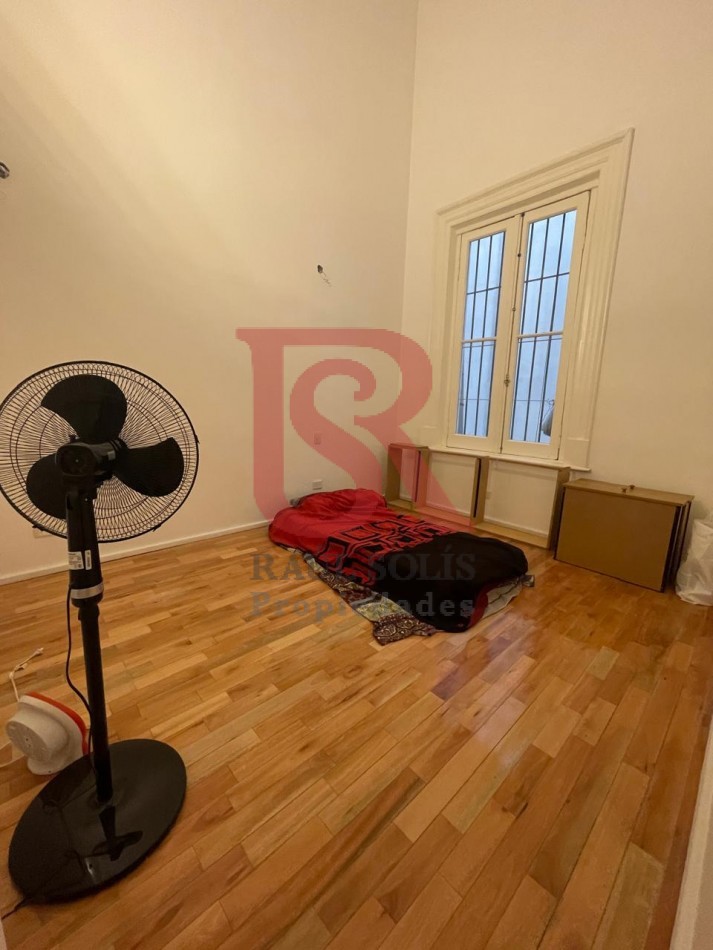 LP - VENTA! Hermoso departamento 3 ambientes en San Telmo