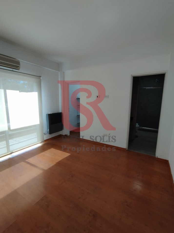 GZ - DN // Moderna casa cuatro ambientes en Barrio Parque El Carmencito