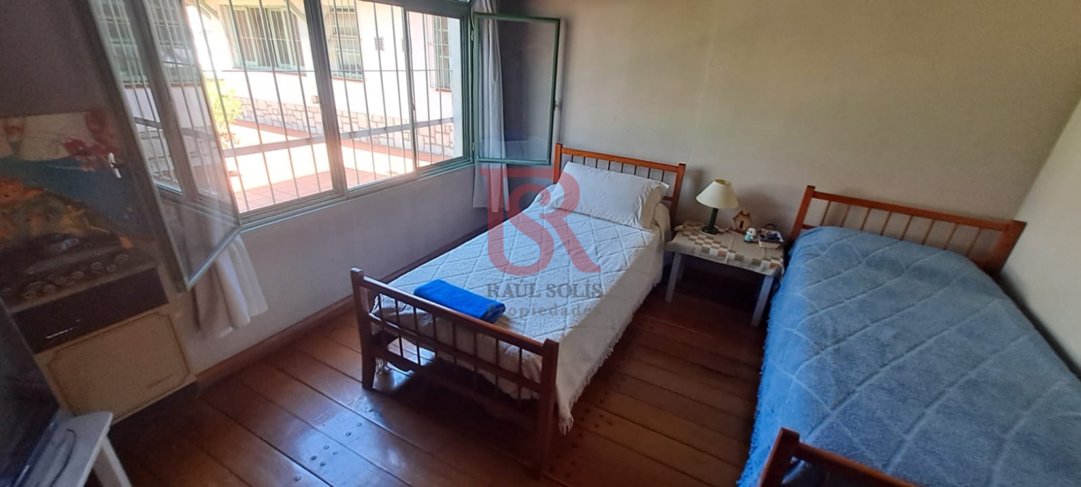 GZ- Imponente Casa en Esquina 