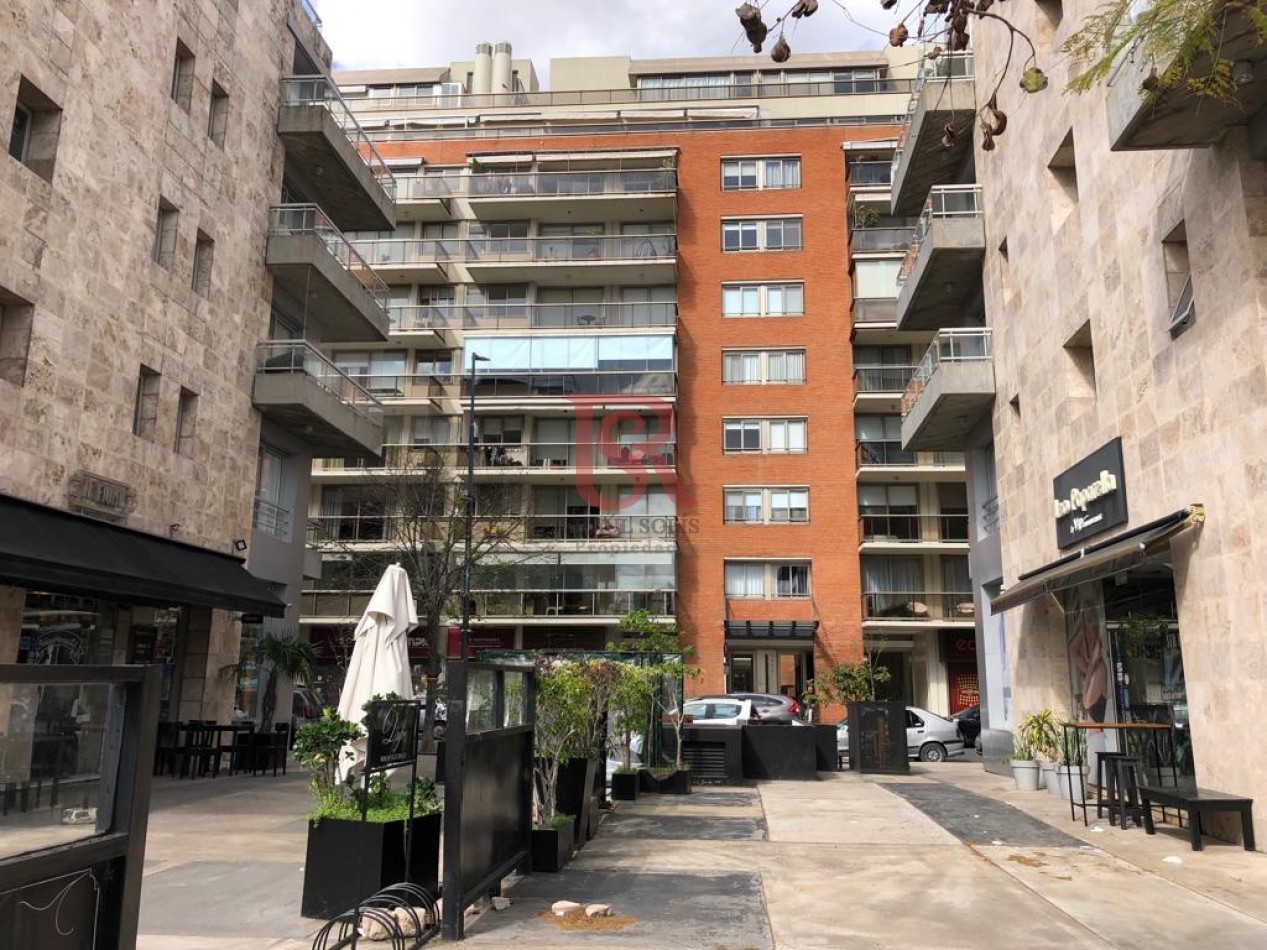 Departamento 4 Ambientes Venta Edificio Brisas Puerto Madero con Cochera