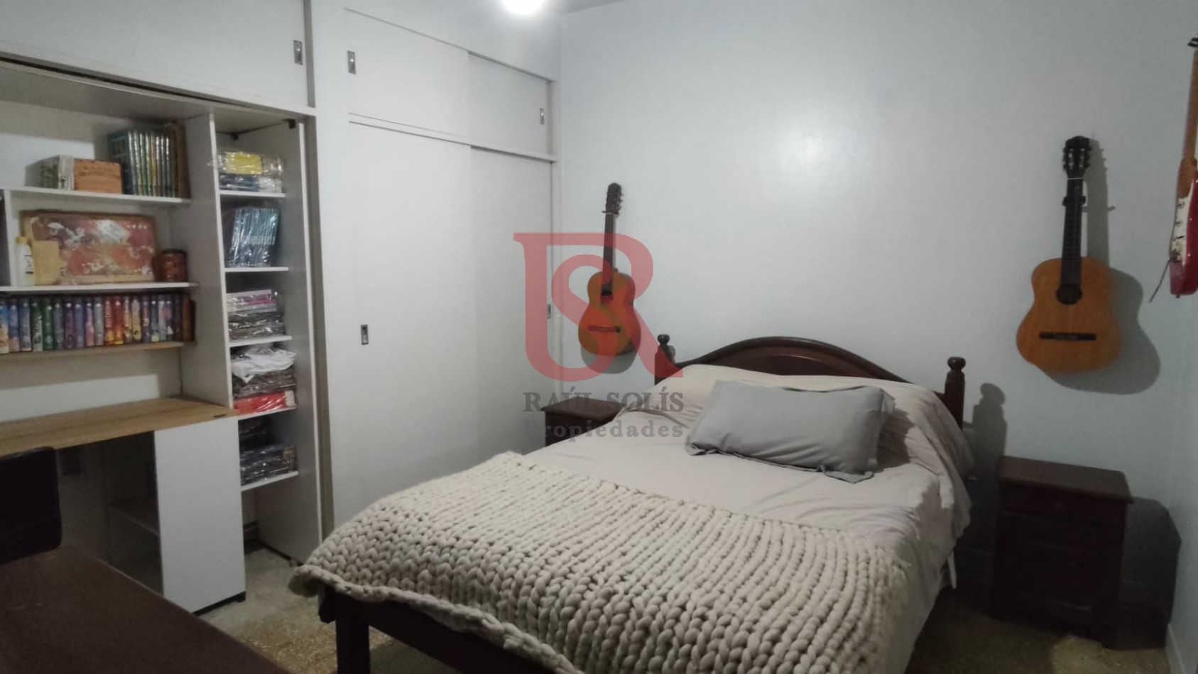 DN - Excelente ubicacion, Casa 4 ambientes en venta, Quilmes!! Apta Credito