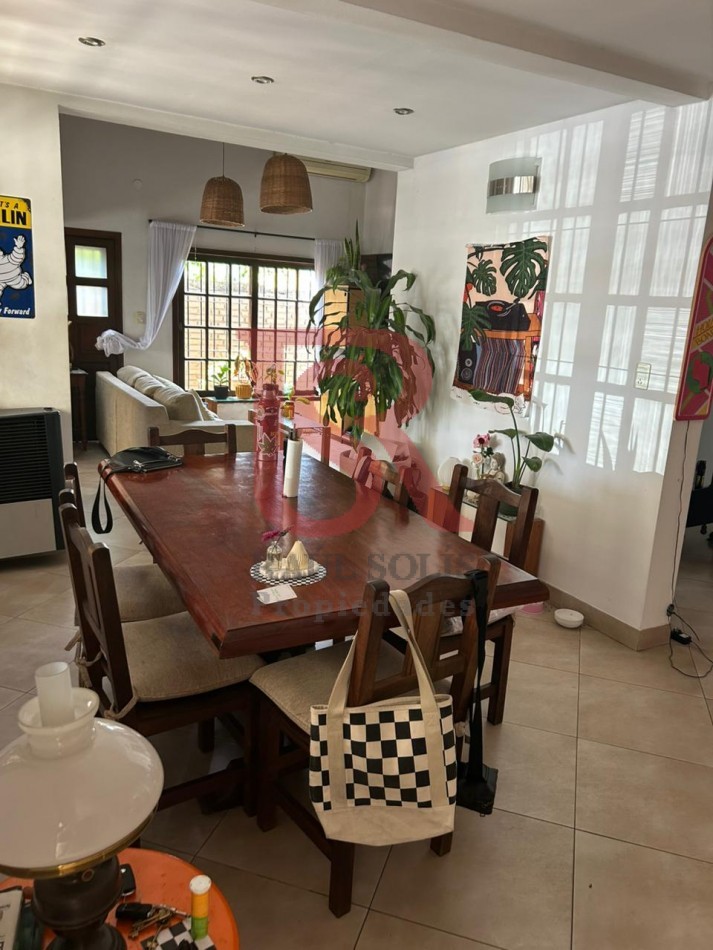 LG, Esplendida casa con 3 dormitorios, muy buena ubicacion