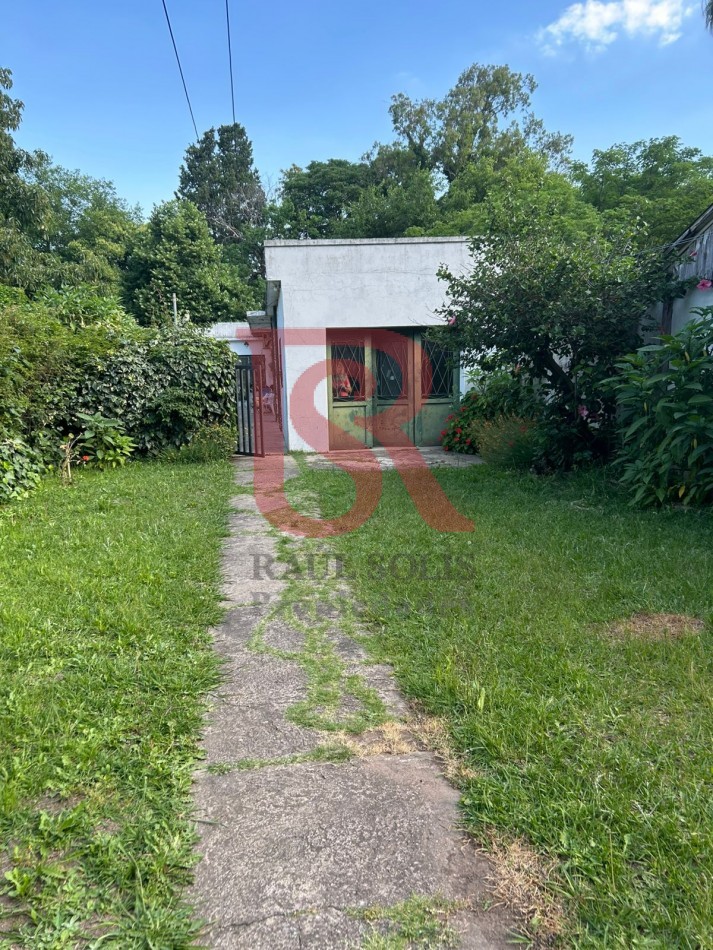 LG Casa en Longchamps amplio parque