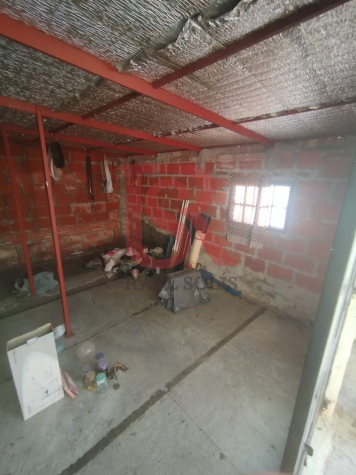 FV Casa en venta 4 ambientes, 220 m² - a metros de Universidad Jauretche y Metrobus