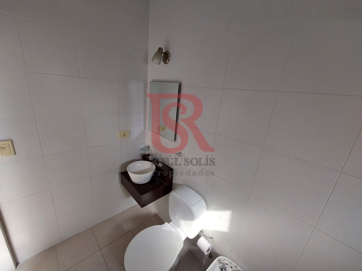DN - Loft 2 ambientes con cochera en alquiler, Quilmes