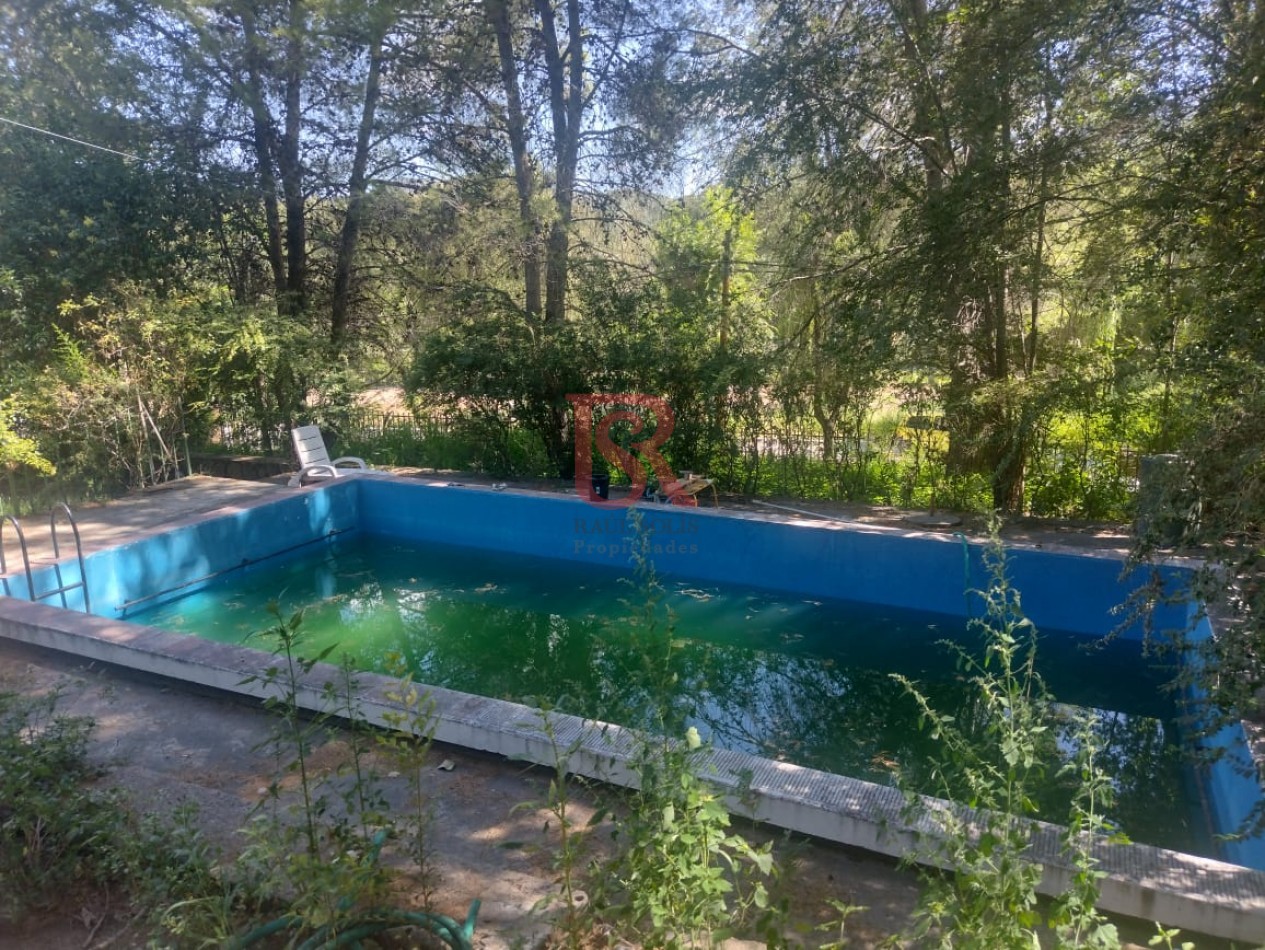 MS - Hermosa Cabaña en Venta en Potrero de los Funes! Disfruta la naturaleza y la tranquilidad en esta encantadora cabaña de dos plantas, ideal para vivienda permanente o casa de descanso.