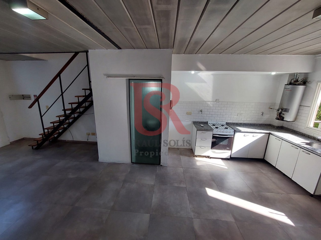 DN - Loft 2 ambientes con cochera en alquiler, Quilmes