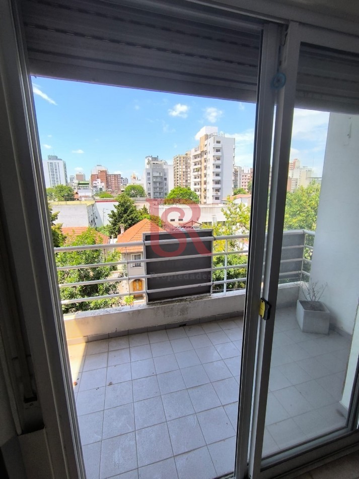 RS - Departamento 2 ambientes en una inmejorable ubicacion. Apto credito!
