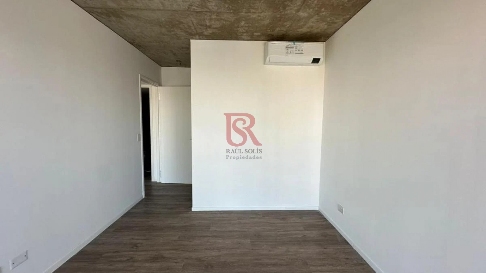 Excelente Departamento de 3 Ambientes en Quartier del Bajo